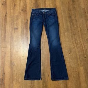 Blue guess jean. Low rise
